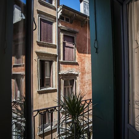 Mi&Ti Bed&Breakfast Vicenza Bagian luar foto